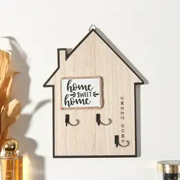 Настенные крючки декоративные