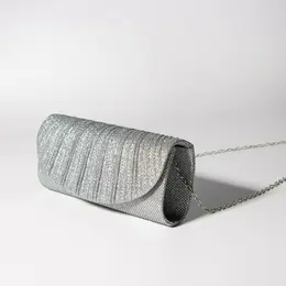 Сумка женская на магните, серебристая Сумка женская на магните, серебристая