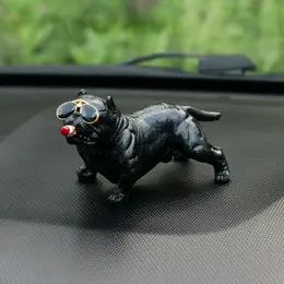Игрушка на панель автомобиля на присоске