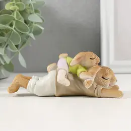 Фигурка полистоун Фигурка полистоун
