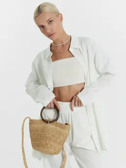 Рубашка женская белая изо льна и района