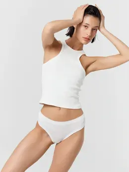 Трусы женские бразилиана в белом цвете