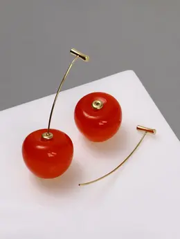 Серьги пластик