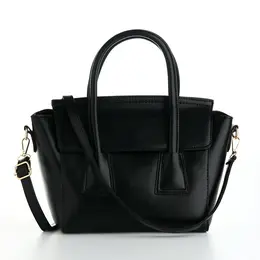 Сумка женская мессенджер на магните, 35×15×23 см, черная Сумка женская мессенджер на магните, 35×15×23 см, черная