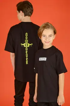 Футболка Футболка