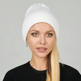 Шапка Flioraj бел Шапка Flioraj бел