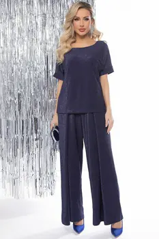 Костюм Костюм