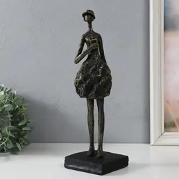 Фигурка полистоун