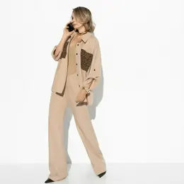 Брючный костюм Брючный костюм