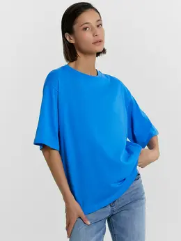 Футболка женская в ярко-голубом оттенке