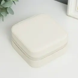 Шкатулка кожзам для украшений Шкатулка кожзам для украшений
