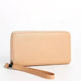 Кошелек женский на молнии с ремешком, 19.5×2.5×10 см, однотонный, бежевый Кошелек женский на молнии с ремешком, 19.5×2.5×10 см, однотонный, бежевый