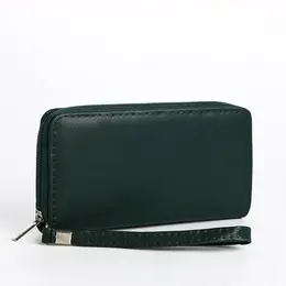 Кошелек женский на молнии с ремешком, 19.5×2.5×10 см, однотонный, темно-зеленый Кошелек женский на молнии с ремешком, 19.5×2.5×10 см, однотонный, темно-зеленый
