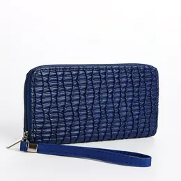 Кошелек женский на молнии с ремешком, 19.5×2.5×10 см, текстурный, синий Кошелек женский на молнии с ремешком, 19.5×2.5×10 см, текстурный, синий