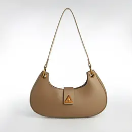 Сумка женская багет textura на молнии, 30×5×17 см, светло-коричневая Сумка женская багет textura на молнии, 30×5×17 см, светло-коричневая