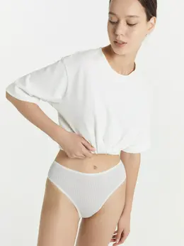 Трусы женские классические молочные с серым орнаментом