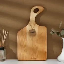 Доска разделочная деревянная adelica, 34(+-1 см)×18×1,8 см, береза, в подарочной коробке Доска разделочная деревянная adelica, 34(+-1 см)×18×1,8 см, береза, в подарочной коробке