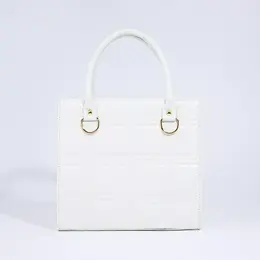 Сумка женская на молнии, цвет белый