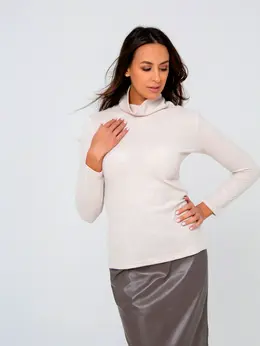 Свитер трикотажный