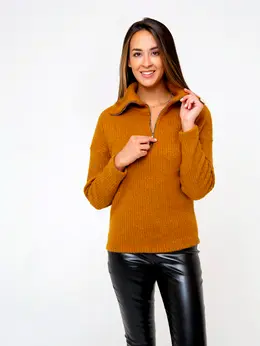 Свитер трикотажный