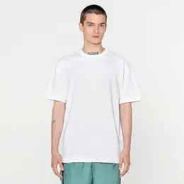 Мужская футболка Nike Sportswear Premium Essentials Мужская футболка Nike Sportswear Premium Essentials