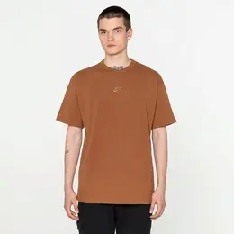 Мужская футболка Nike Sportswear Premium Essentials Мужская футболка Nike Sportswear Premium Essentials