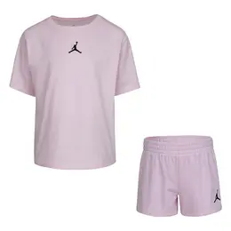 Комплект: футболка и шорты Essential Short Set Комплект: футболка и шорты Essential Short Set