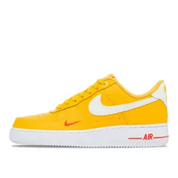 Женские кроссовки Nike Air Force 1 '07 SE