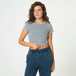 Женская футболка STREETBEAT Simple Tee Женская футболка STREETBEAT Simple Tee
