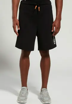 Шорты BIKKEMBERGS
