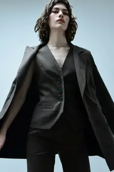 Классический жилет "Colette" AZUR Классический жилет "Colette" AZUR