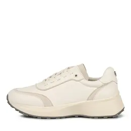 Black by Thomas Munz