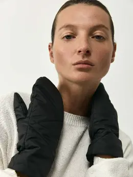 Варежки Сеул с диагональной стёжкой со шнурком