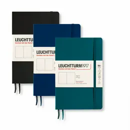 Записная книжка нелинованная Leuchtturm Paperback В6+ 123 стр., мягкая обложка изумрудная Записная книжка нелинованная Leuchtturm Paperback В6+ 123 стр., мягкая обложка изумрудная