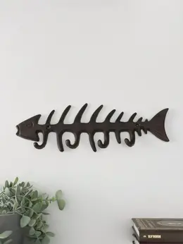 Настенные крючки декоративные