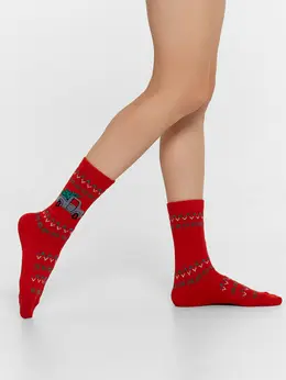 Носки женские высокие с узором в виде машинки