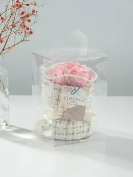 Букет из мыльных лепестков для ванны