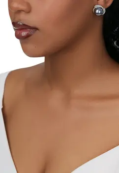 Серьги 00000747940 Серьги 00000747940