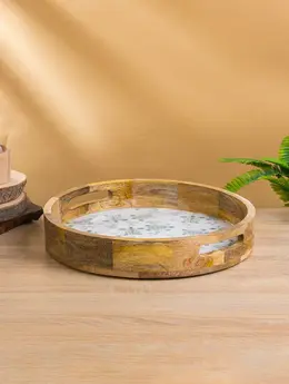 Поднос круглый с бортиками Поднос круглый с бортиками