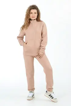 Костюм Костюм