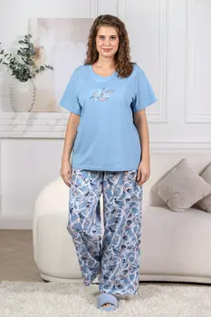 Костюм Костюм