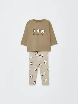 Комплект из лонгслива и брюк для малышей Комплект из лонгслива и брюк для малышей