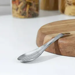 Терка для сыра доляна steel, 17×4,5 см, нержавеющая сталь, цвет серебристый