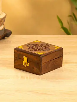 Шкатулка квадратная с замочком, 10×10×6 см, дерево шишам, латунь