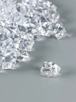 Декор искусственный лед из пластика Декор искусственный лед из пластика