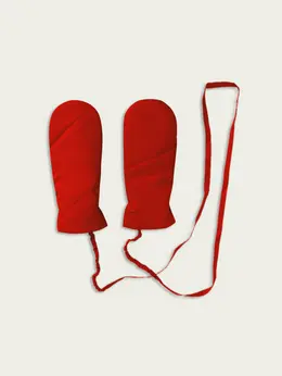 Варежки Сеул с диагональной стёжкой со шнурком