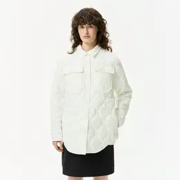 Женская стёганая куртка Lacoste с нагрудными карманами