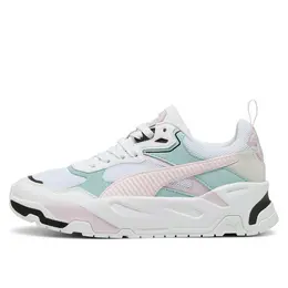 Женские кроссовки Trinity