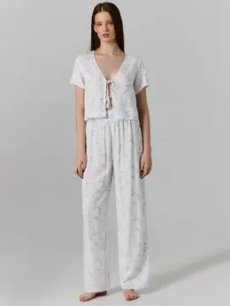 Комплект домашний женский белый: жакет и брюки