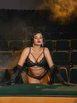 Бюстгальтер женский с мягкими чашками черный